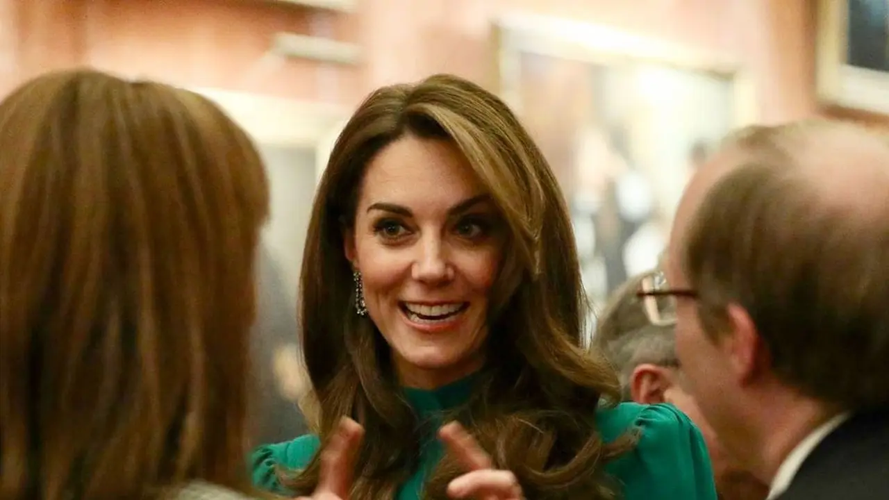 Bertemu Pemimpin NATO, Kate Middleton Pinjam Perhiasan Ratu Elizabeth II Lagi