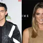 Dalam sesi tanya jawab, Joe Jonas bercerita dia kehilangan keperjakaannya dengan seorang gadis bernama Ashley. 