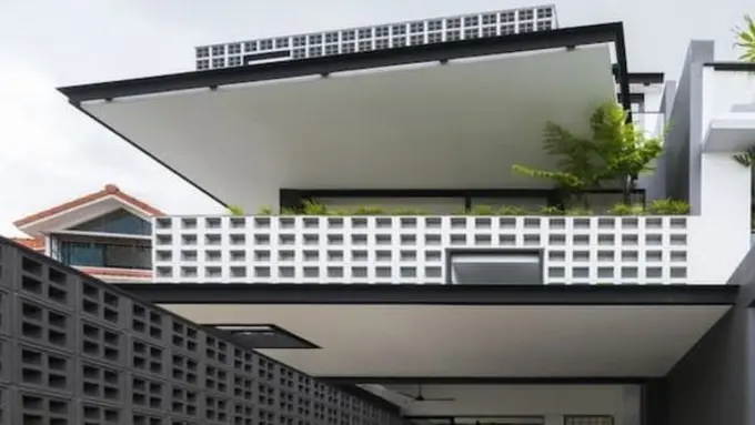 Model Pagar Balkon Minimalis dan Elegan (Foto: Topgachtrangtri on Pinterest)