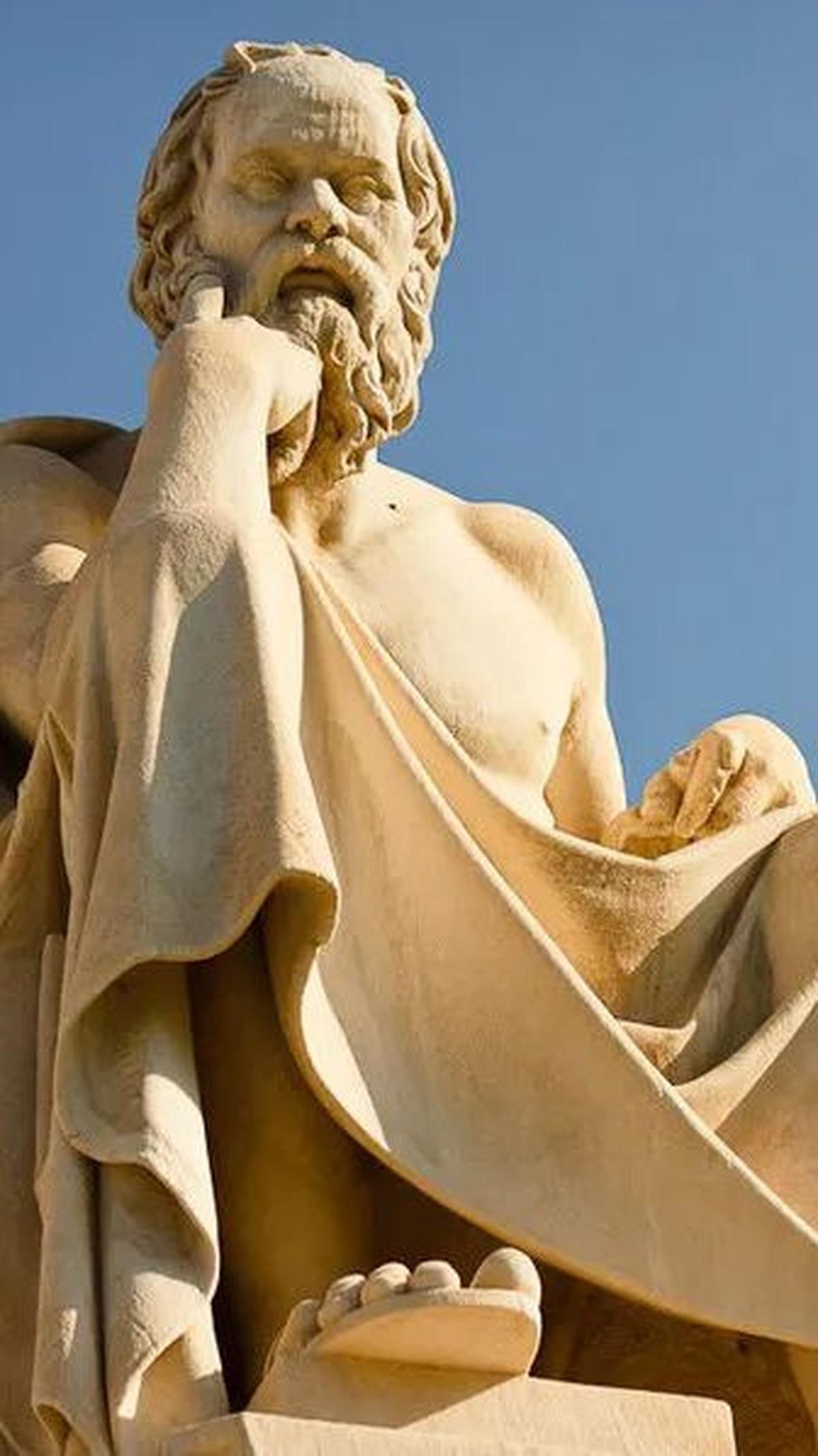 <a class="editorlink " href="https://www.merdeka.com/jateng/20-kata-kata-bijak-socrates-tentang-kehidupan-penuh-makna-mendalam-kln.html" rel="follow" target="_self">Socrates </a>adalah seorang filosof Yunani kuno yang hidup pada abad ke-5 SM, dikenal seba