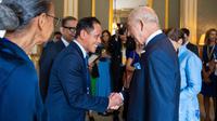 Menteri Lingkungan Hidup (MenLH), Hanif Faisol Nurofiq, bertemu Raja Charles III dalam rangkaian London Climate Week 2025. (dok. Humas KLH)