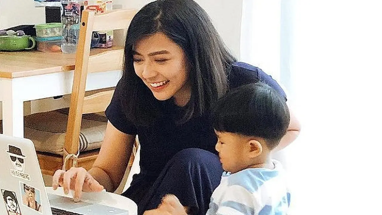Ayu Hastari