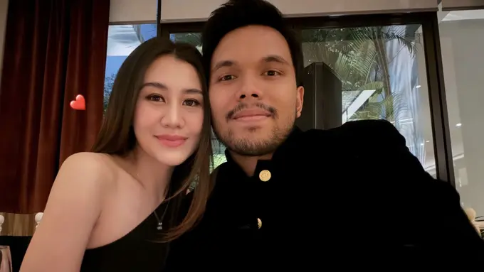 Aaliyah Massaid bersama sang suami. [@aaliyah.massaid]