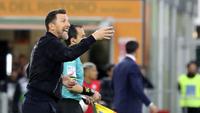 Pelatih Lecce, Eusebio Di Francesco Dapat Pesan dari Fans AS Roma untuk Jegal Juventus