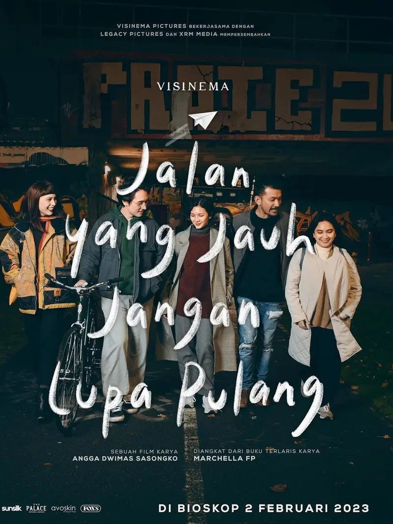 Poster film Jalan Yang Jauh Jangan Lupa Pulang. (Foto: Dok. Instagram @visinemaid)