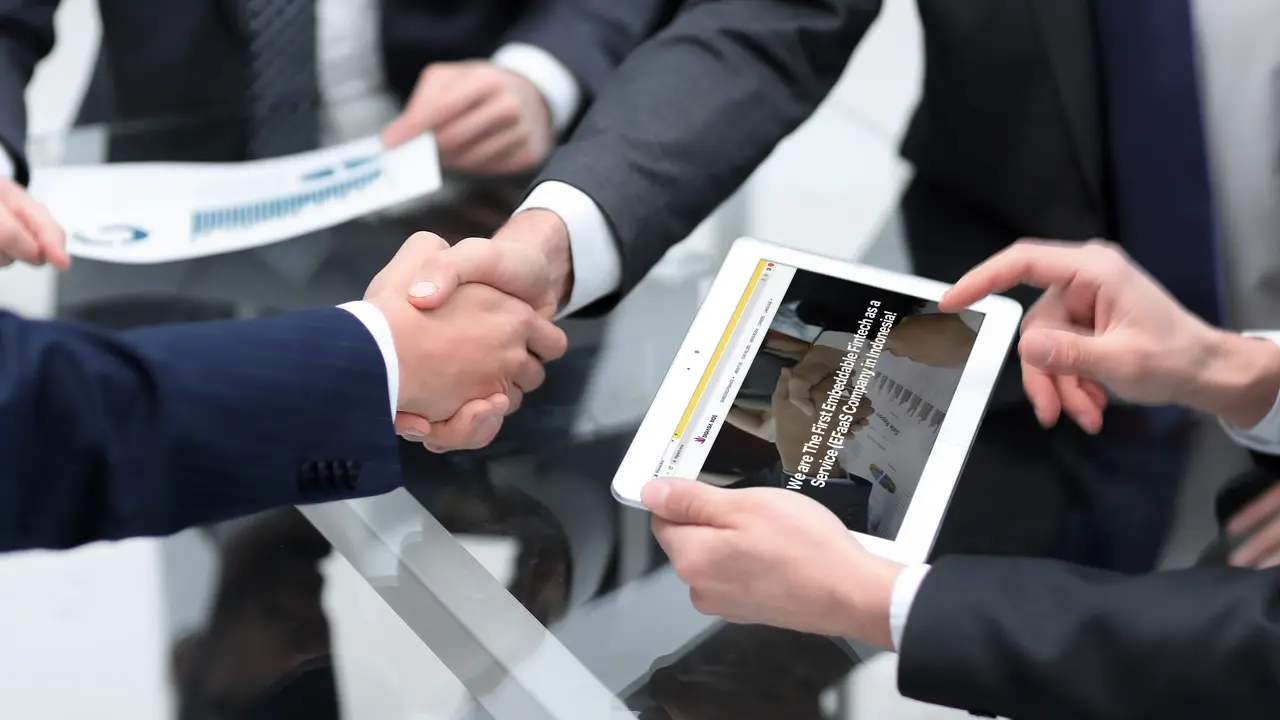 Digiasia Bios mengumumkan strategi bisnis terbarunya sebagai Embedded Finance as a Service (EFaaS) pertama di Indonesia.