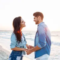 Menjalin hubungan langgeng./Copyright&nbsp;shutterstock.com/g/DeanDrobot