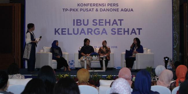 Ibu Sehat Keluarga Sehat Danone-Aqua dan TP-PKK/edelman.com