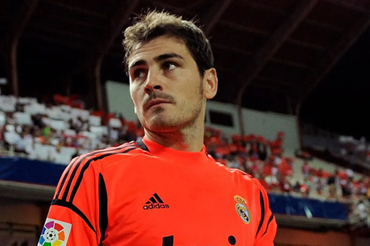 iker-casillas-2-131018a.jpg