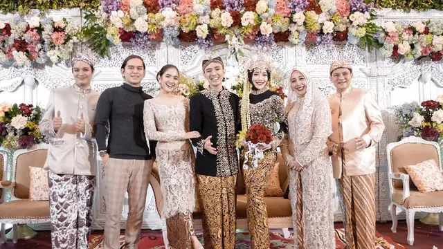 Dikabarkan Dekat Ini 7 Potret Kebersamaan Rangga Azof dan Cut Syifa