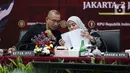 Hasyim sebut menurut Undang-Undang Pemilu kewenangan untuk menetapkan DPT merupakan kewenangan KPU pada tingkat kabupaten/kota dan oleh PPLN untuk pemilih yang berada di luar negeri. (Liputan6.com/Faizal Fanani)