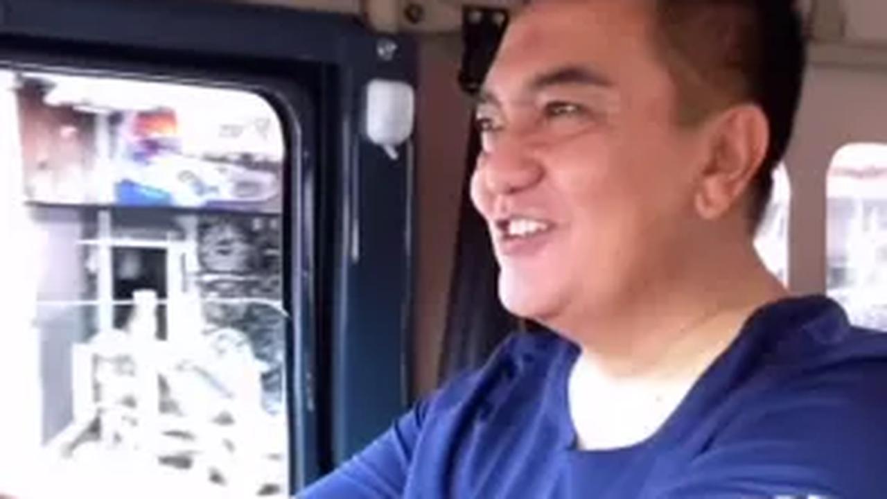Tetap Diberi Hormat