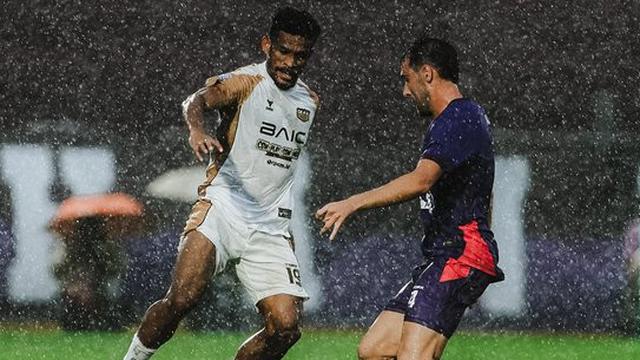 Persik Vs Dewa United