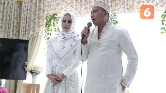 [Bintang] Angel Lelga dan Vicky Prasetyo