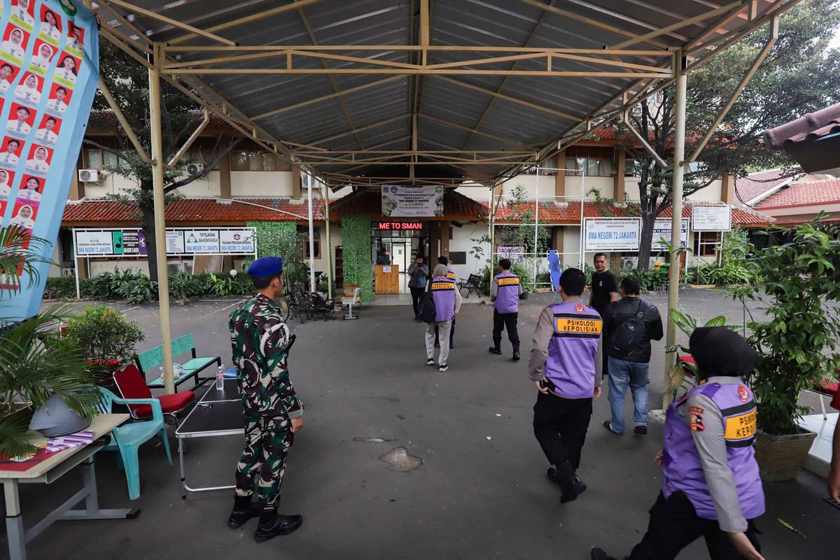 FOTO: Pascaledakan, SMAN 72 Jakarta Gelar Belajar Daring