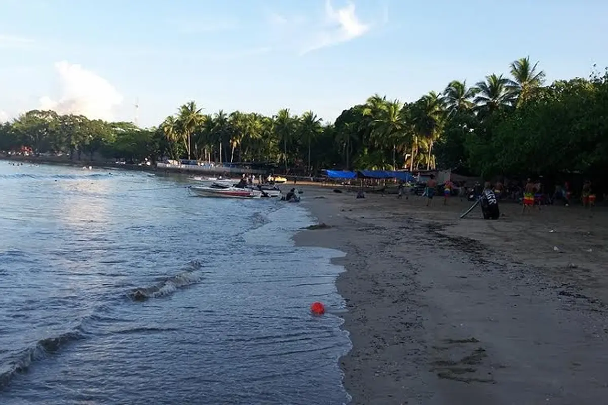 Pantai Carita Banten 20160304