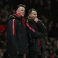 Louis Van Gaal dan Ryan Giggs (Reuters / Jason Cairnduff)