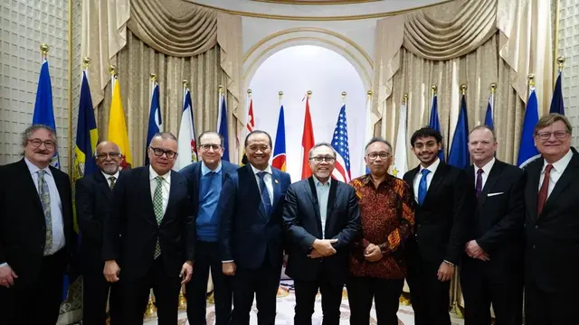 Menteri Persagangan (Mendag) Zulkifli Hasan dalam acara Forum Bisnis Indonesia-AS di New York dengan tema "Peluang Perdagangan dan Investasi di IKN,". (Dok Kemendag)
