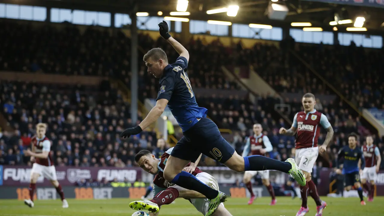 Burnley vs Manchester City 