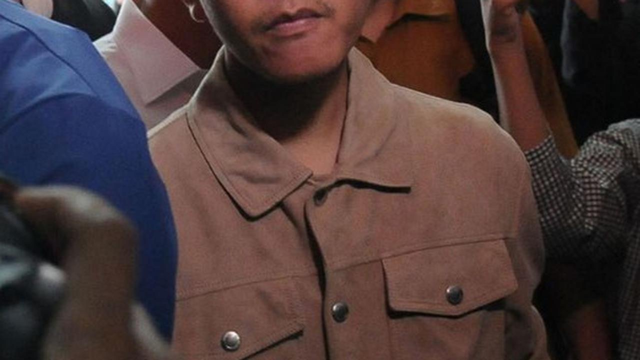 Reaksi Gibran usai Viral Gus Miftah Bagi-Bagi Uang di Madura: Kami Siap Disanksi