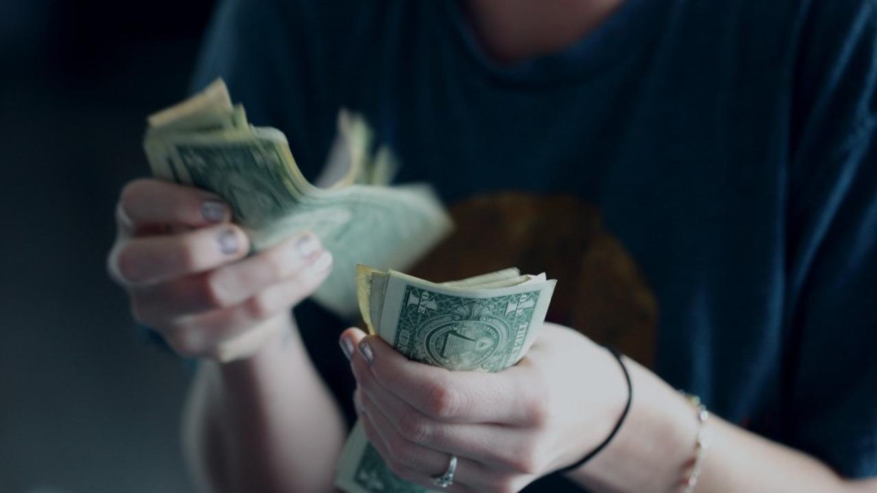 Ciri-Ciri Anda Berada di Atas Rata-Rata Secara Finansial