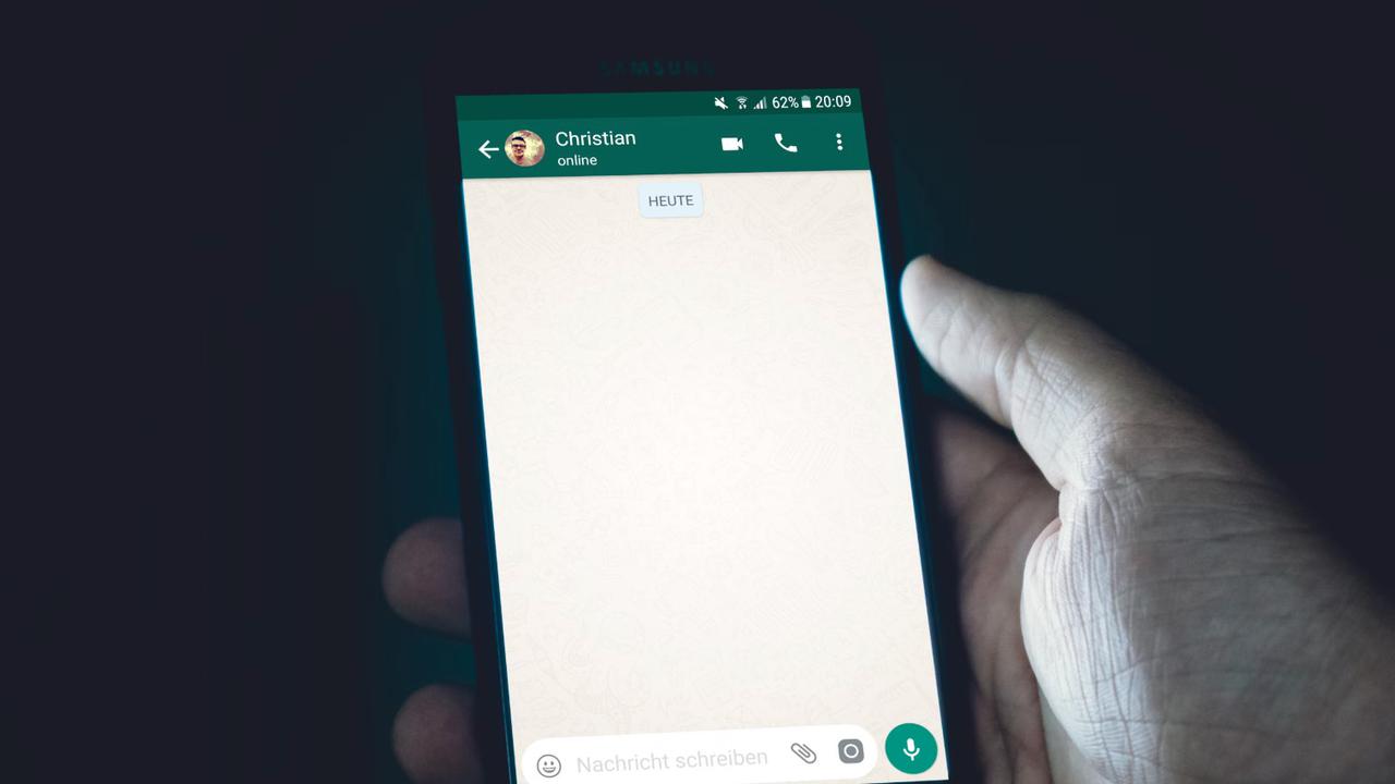 Cara Pakai Fitur Transkrip Pesan Suara di WhatsApp yang Baru Dirilis