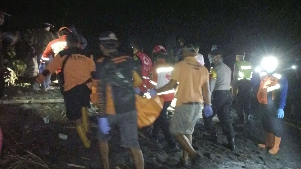 Evakuasi nelayan asal Kebumen