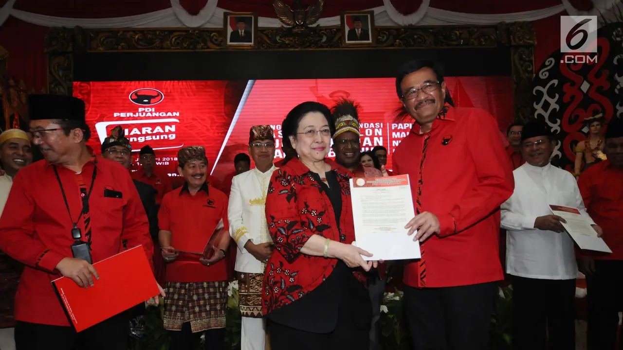 Ditunjuk Maju Dalam Pilkada Sumut 2018, Djarot Cium Tangan Megawati