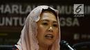 Ketua Panitia Harlah Muslimat NU Yenny Wahid menyampaikan paparannya jelang Harlah ke-73 Tahun Muslimat NU, Jakarta, Jumat (25/1). Rencananya, Harlah ke-73 Muslimat NU akan dihadiri Presiden Joko Widodo. (Merdeka.com/Imam Buhori)