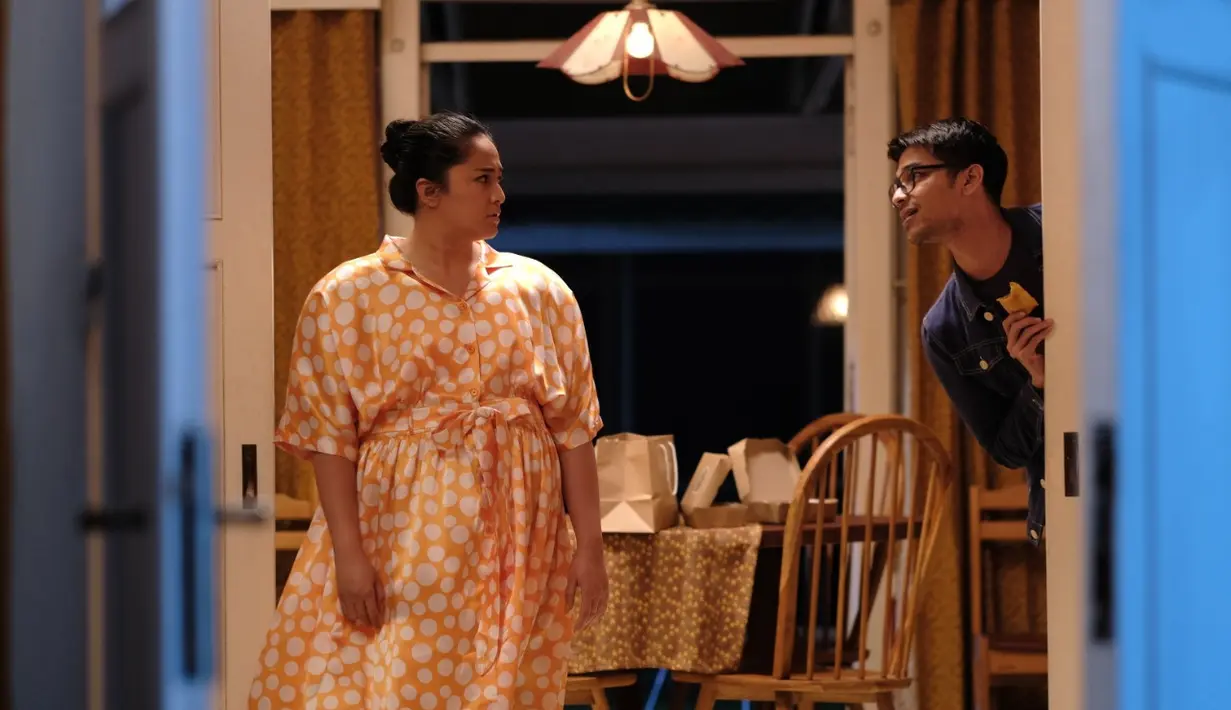 “Ketika ditawari bermain di film ini, aku langsung menyanggupi dan senang menjadi bagian film ini,” Marshanda menambahkan. Drama romantis ini juga diperkuat Marthino Lio, Jihane Almira, Tora Sudiro, Dea Panendra, dan Omara Esteghlal. Trailer resmi film Gendut Siapa Takut telah menggoda para pencinta film Tanah Air sejak 16 Agustus 2022. (Foto: Dok. Spectrum Film)