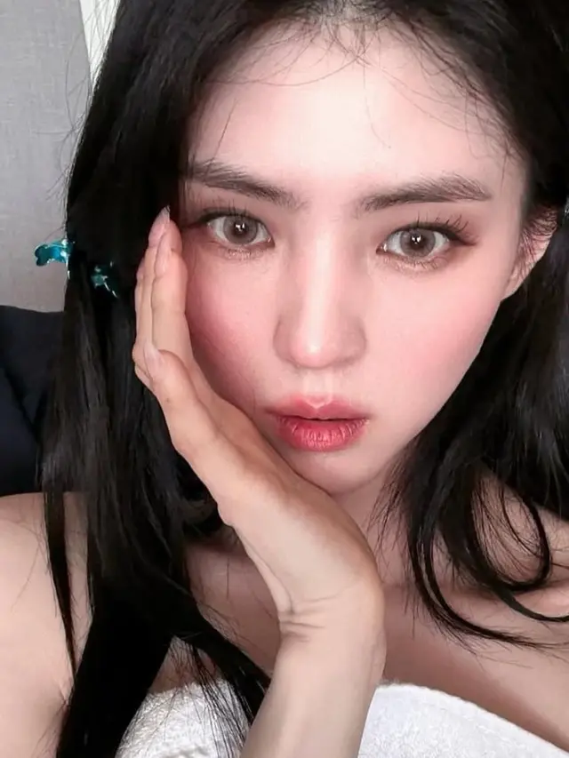 Han So Hee di Festival Film Cannes 2025. [@xeesoxee]