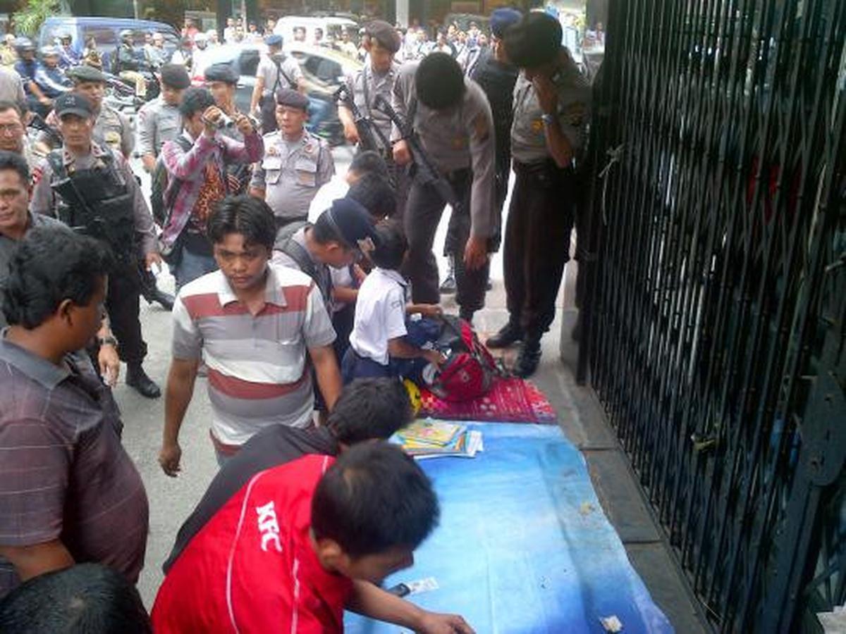 Polisi gerebek kampung narkoba