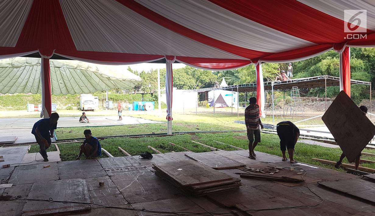 PHOTO 14 Tenda  Siap Menampung Relawan Tamu  Kahiyang Ayu 