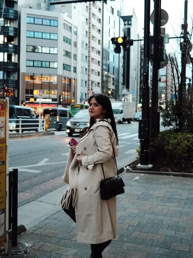 Marsha Aruan tampil elegan di Jepang. (credit:instagram.com/aruanmarsha)