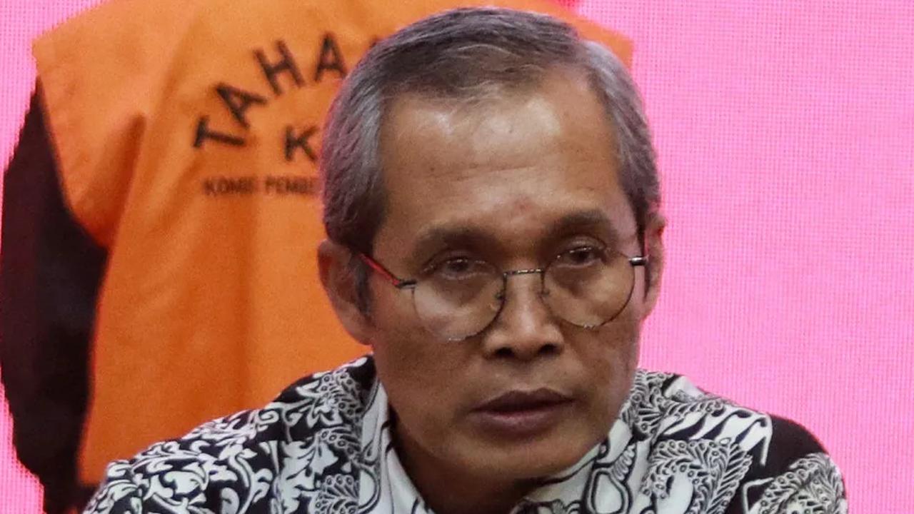 "Terhitung mulai tanggal 9 November 2023 sampai dengan 28 November 2023 di Rutan KPK," kata Alex.