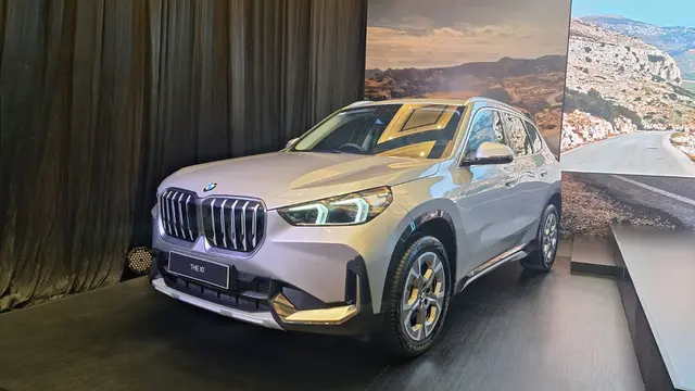 BMW X1 Generasi Terbaru Mengaspal di Indonesia, Harga Rp 877 Juta (Arief A/Liputan6.com)