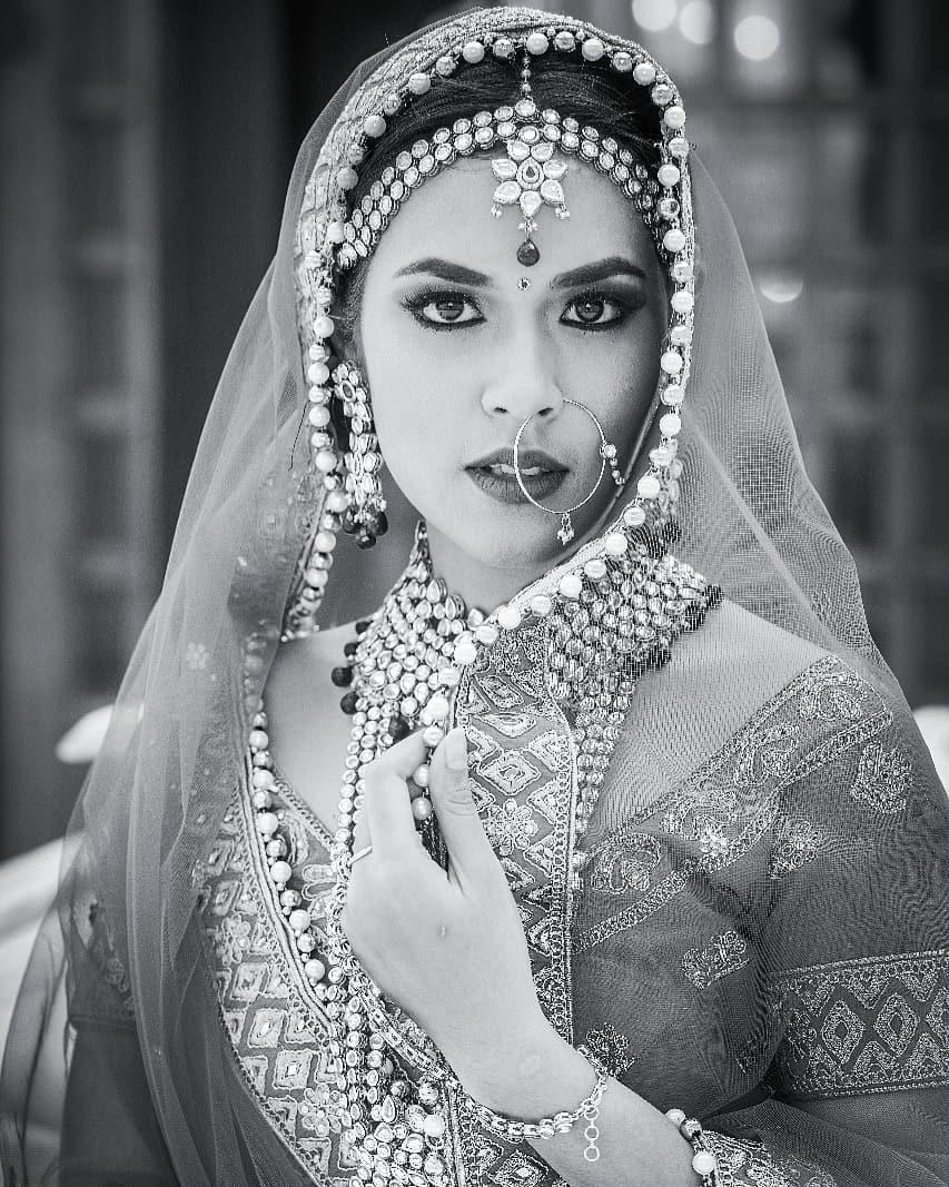 Hamish Daud Pamer Kecantikan Raisa Berbusana India ...