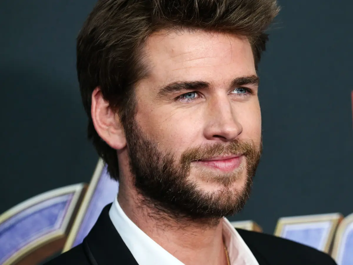 Liam Hemsworth Belum Bisa Move On dari Miley Cyrus - Entertainment  Fimela.com