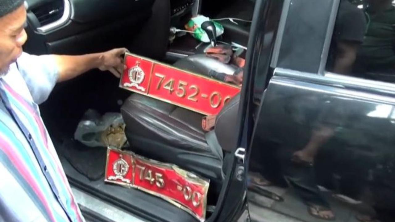 Kronologi Mobil Dinas 'Ngebut' Diduga Tanpa Injak Rem jadi Penyebab Kecelakaan Beruntun di Jaktim