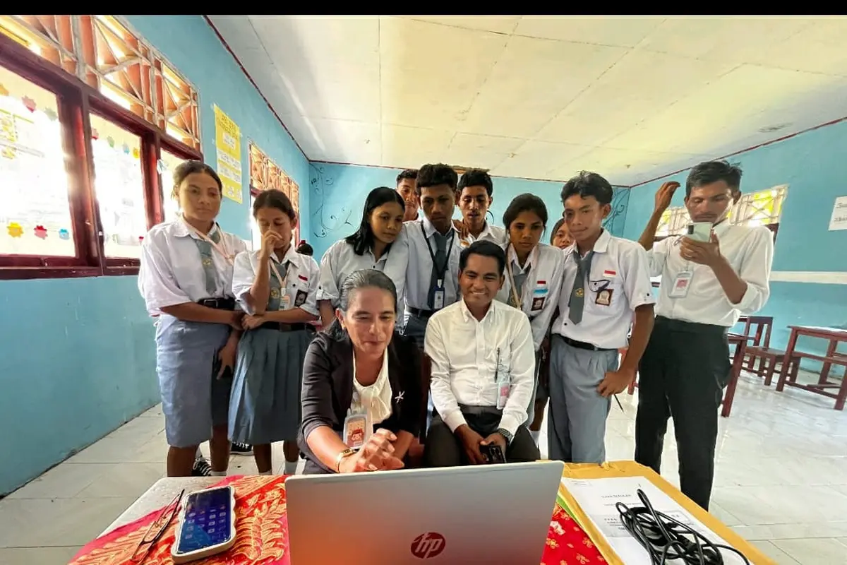 Transformasi Digital Menjangkau Wilayah Terpencil, Kesehatan dan Pendidikan Kini Terkoneksi