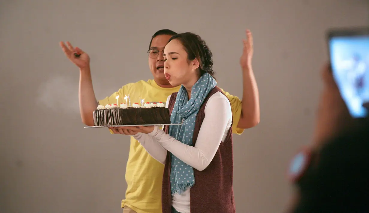 Bintang sinetron Ganteng Ganteng Serigala Returns itu juga tidak memiliki kriteria khusus terkait calon kekasih hatinya. Yang terpenting baginya adalah cowok tersebut dewasa dan  bisa serius. (Nurwahyunan/Bintang.com)