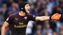 3. Petr Cech - Setelah 11 tahun berseragam Chelsea, Petr Cech memilih untuk berlabuh ke Arsenal pada 2015. Kiper asal Ceko ini memutuskan untuk pensiun bersama skuat The Gunners. (AFP/Glyn Kirk)
