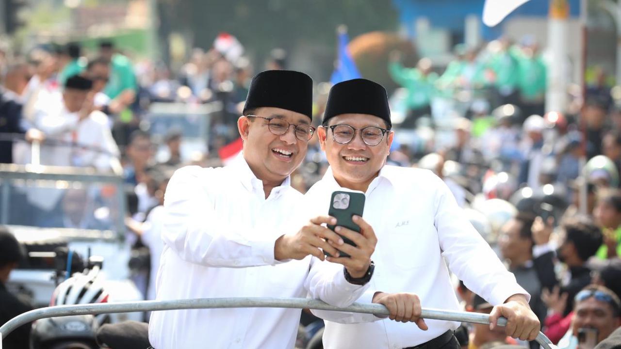 "Karena memang konsolidasi sedang berjalan, karena sekarang kita sedang memfinalkan beberapa daerah, Minggu ini kita keliling Sumatera. Jadi memang waktunya untuk memfinalkan ini tinggal plenonya saja, insya Allah," ujar Iqbal.<br>