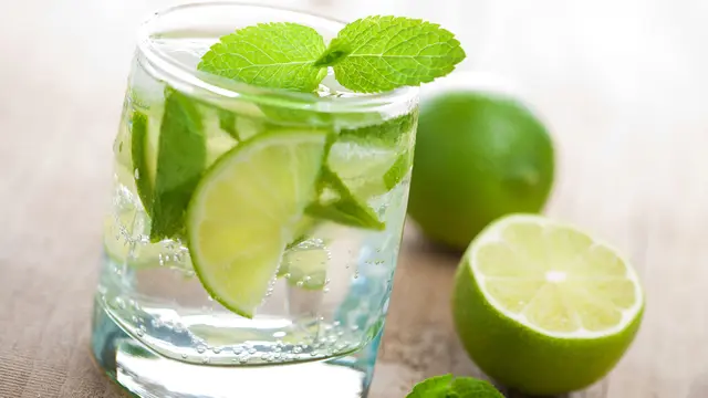 Ilustrasi air Jeruk nipis. Foto: Istimewa