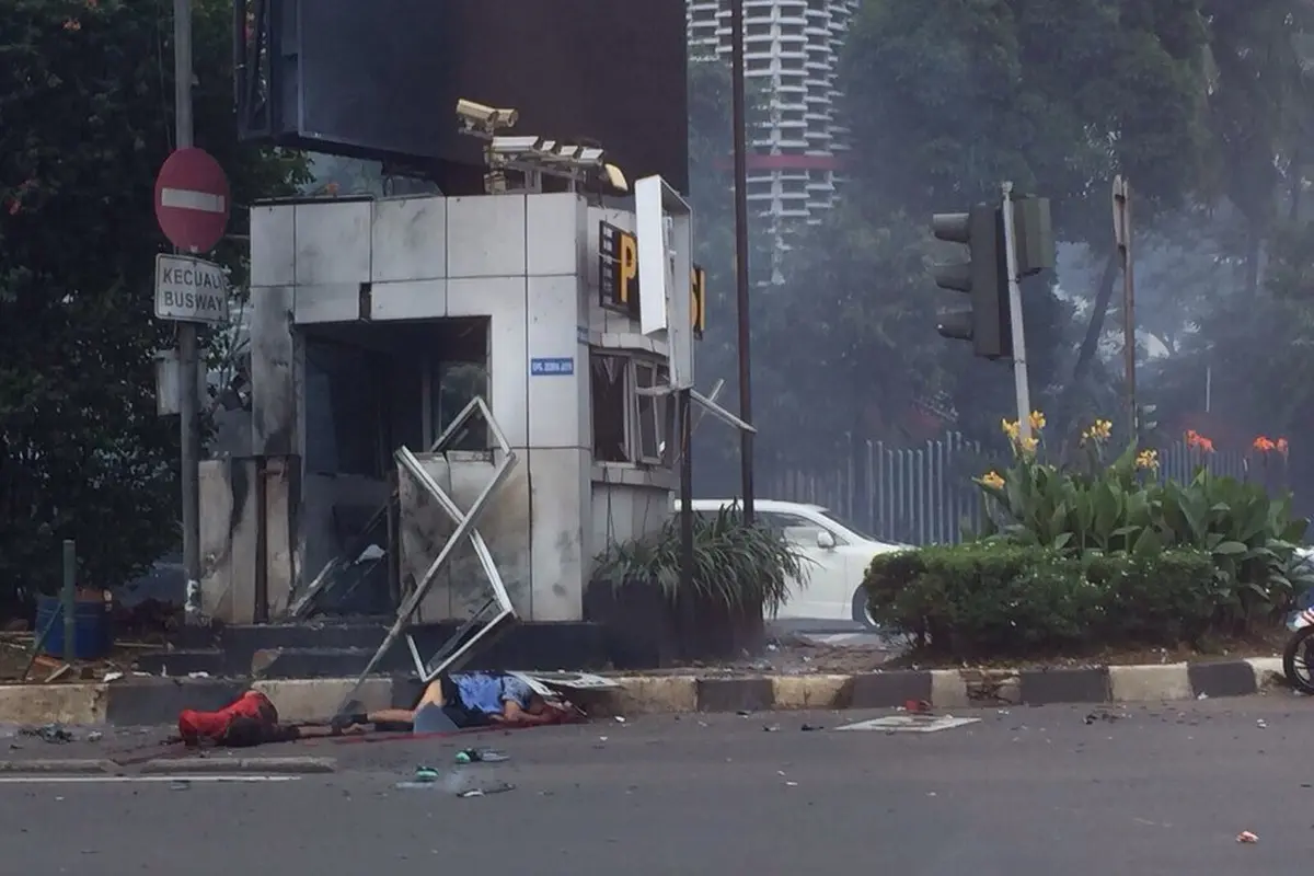 Ledakan Tiga Kali Terdengar di Kawasan Sarinah