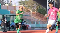 Kehadiran Todd Rivaldo Ferre selama 82 menit tak mampu membantu Lampang FC meraih kemenangan dan harus menyerah 0-1 dari Kasetsart FC. (dok. Lampang FC)
