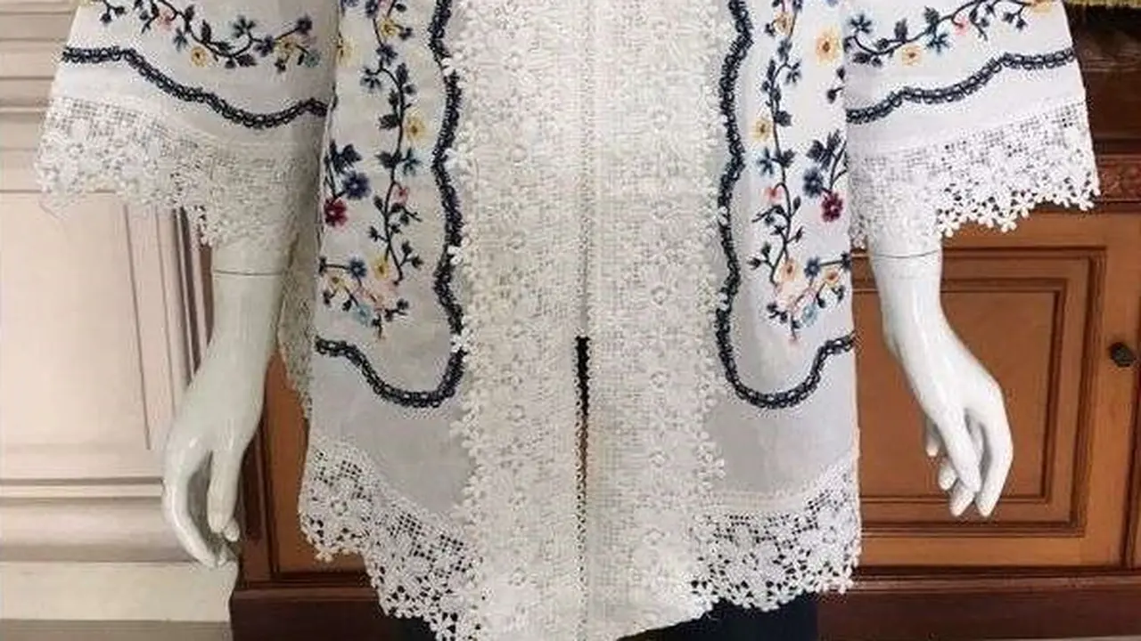 Tips dan Trik Memilih Kebaya Cocok Untuk Wanita Gemuk