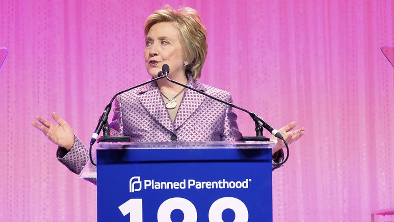 Hillary Clinton (AP)