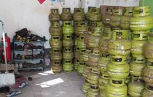 Warga Merana Gas 3kg Langka: Ongkos Tambah, Buang Waktu Antre, Lokasi Jauh Cuma Dapat 1 Tabung