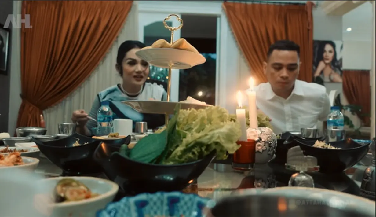 Krisdayanti, Aurel Hermansyah dan Atta Halilintar (Instagram/krisdayantilemos)